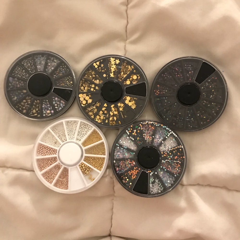 Nail jewels
